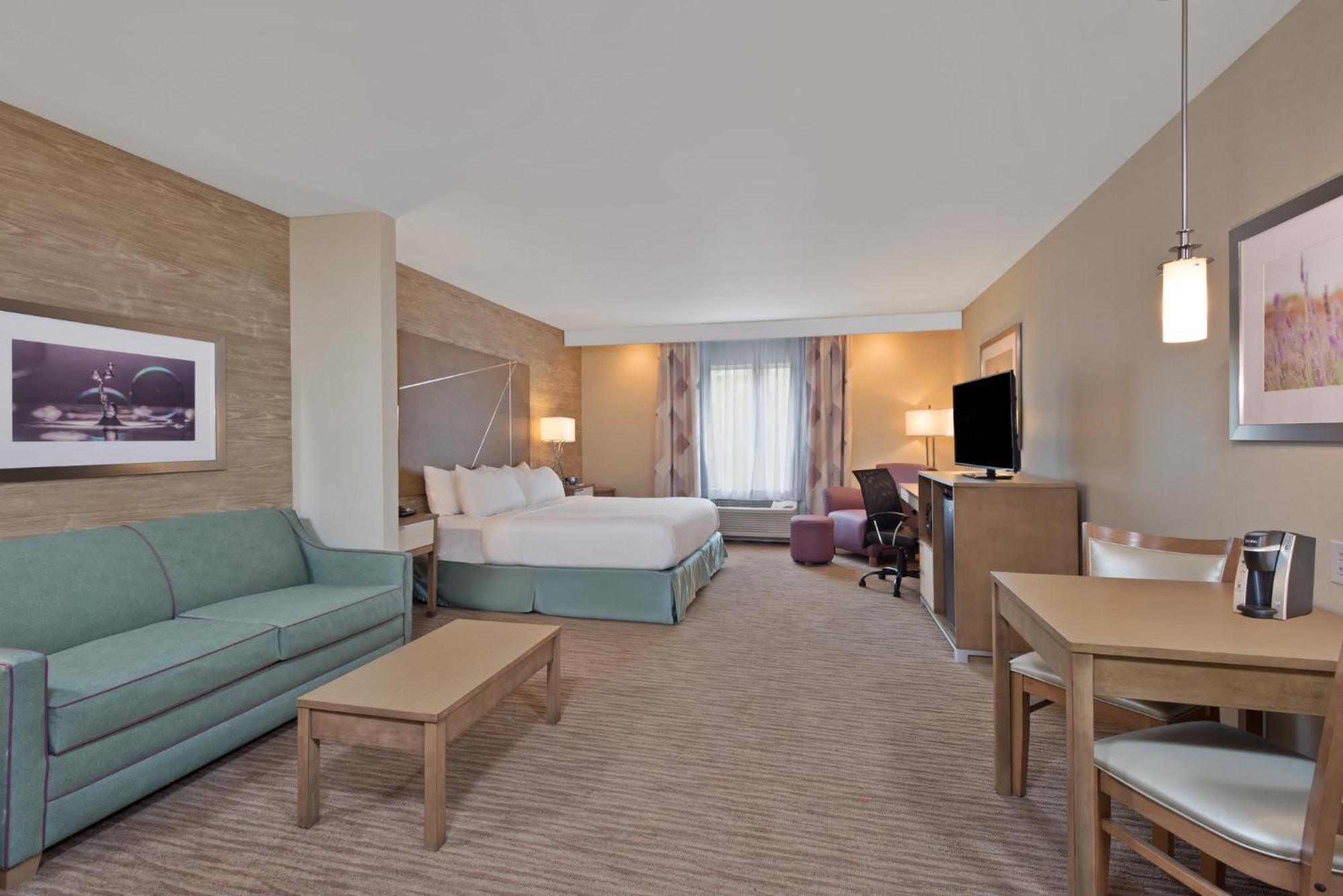 Holiday Inn Express & Suites New Cumberland By Ihg Екстер'єр фото